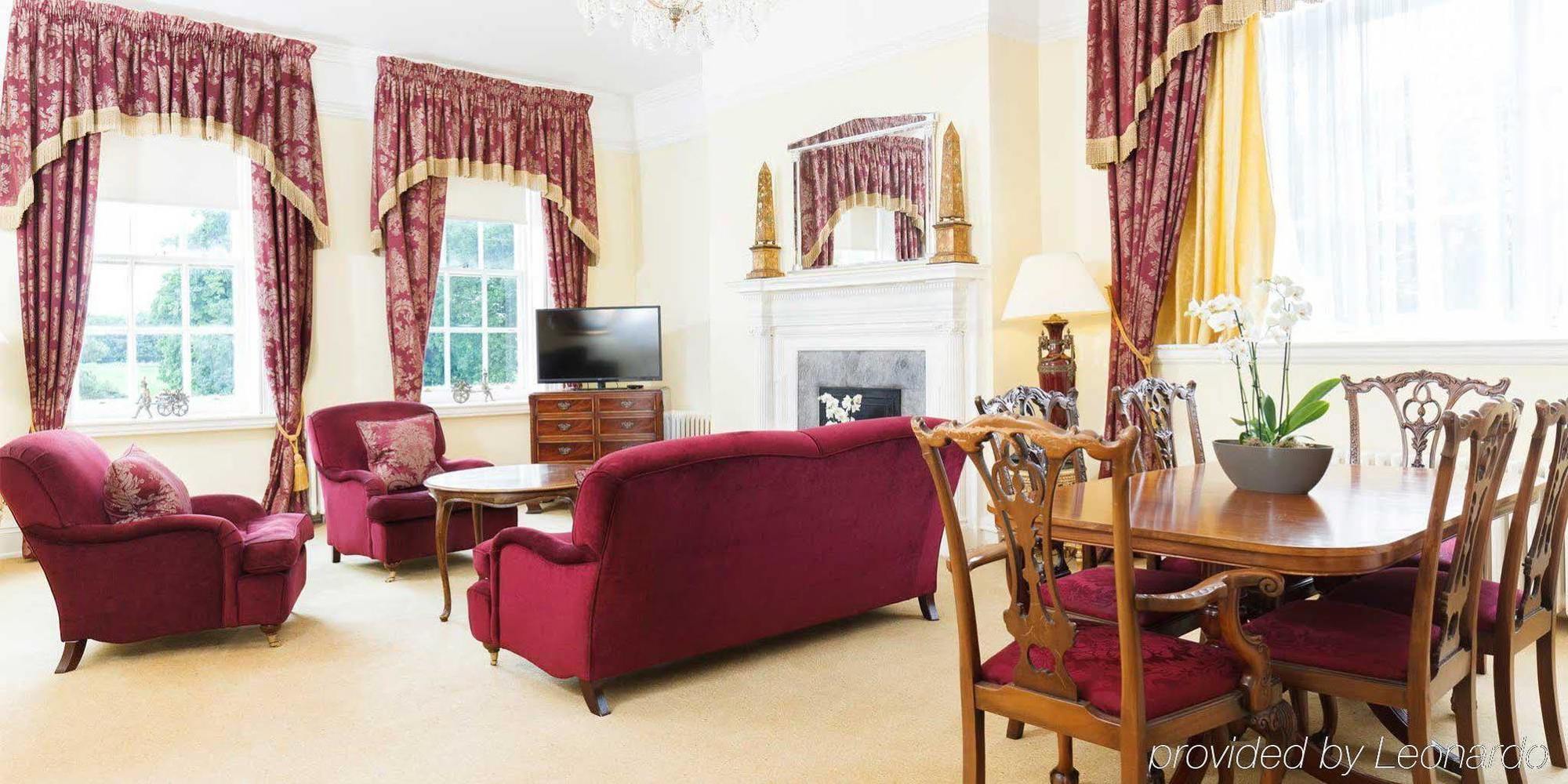 Champneys Henlow Exteriör bild